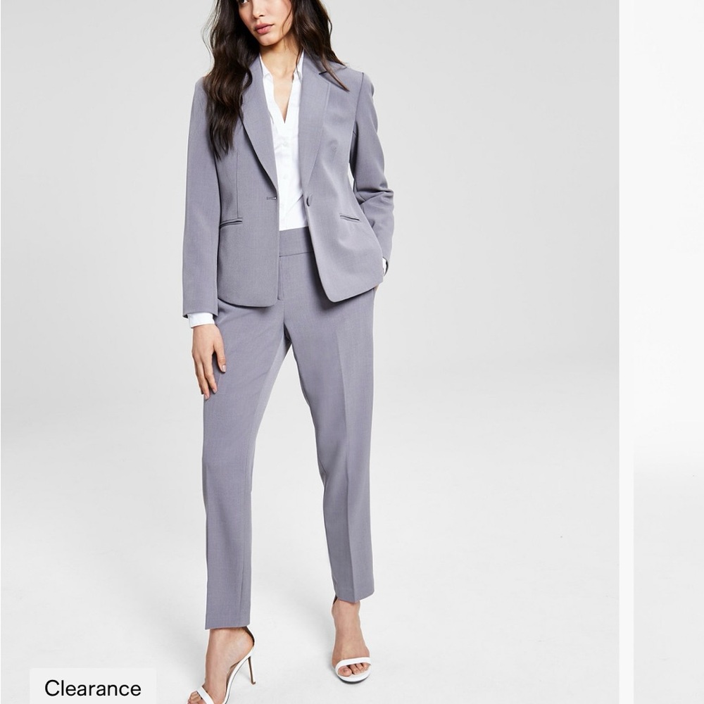 Women's Gray “Le Suit” Pantsuit